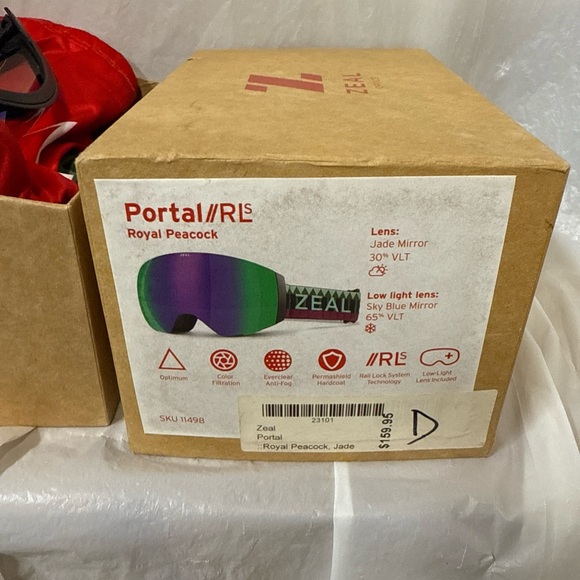 Zeal Blue Ski Goggles with 2 lenses - Picture 3 of 9